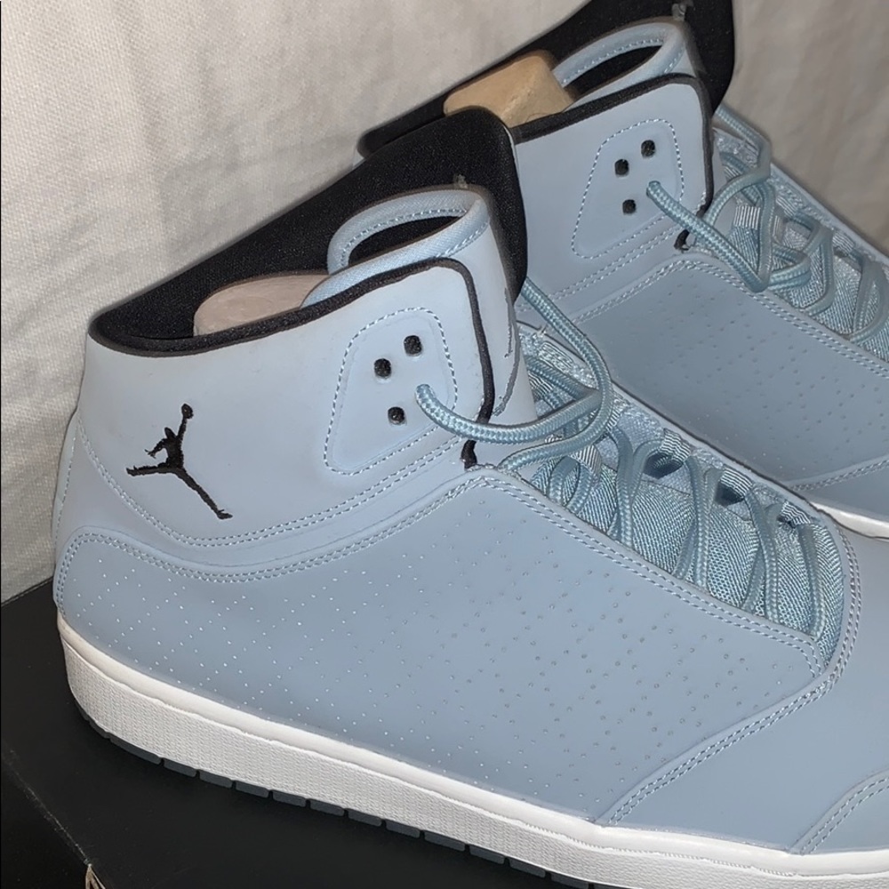 JORDAN 1 FLIGHT 5 PREM